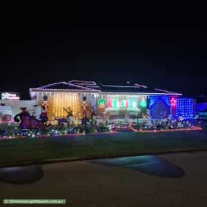 Christmas Light display at Anvil Court, Andrews Farm