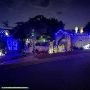 Christmas Light display at 5 Hooke Place, Charnwood