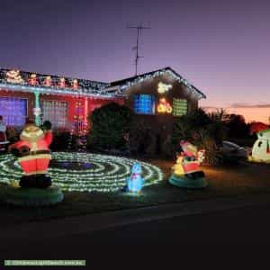 Christmas Light display at 28 Flintlock Drive, Saint Clair