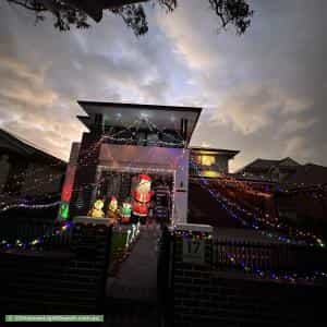 Christmas Light display at 17 Ewen Street, Roselands