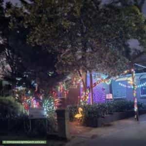 Christmas Light display at 7 Dove Place, Modbury Heights