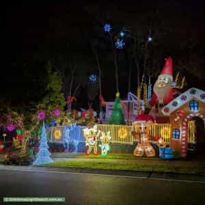 Christmas Light display at  Rise Place, Heathwood