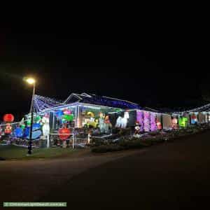 Christmas Light display at 1 Avalon Close, Bellbird Park