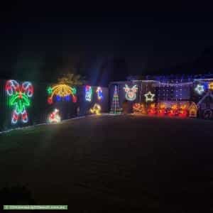 Christmas Light display at  Kensington Way, Burton