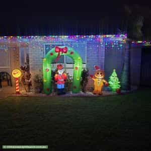 Christmas Light display at 5 Longcove Place, Parkwood