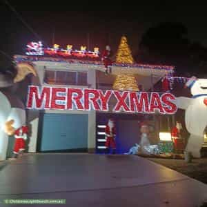 Christmas Light display at 4 Henty Street, Woodridge