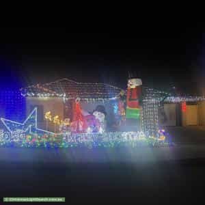 Christmas Light display at 39 Norwich Way, High Wycombe