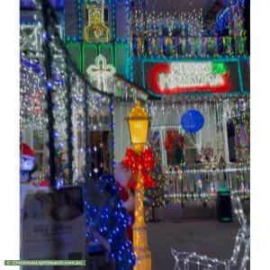 Christmas Light display at 5 Molesworth Street, Coburg