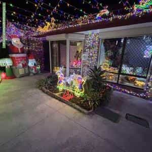 Christmas Light display at 18 McNairn Cross, Leda