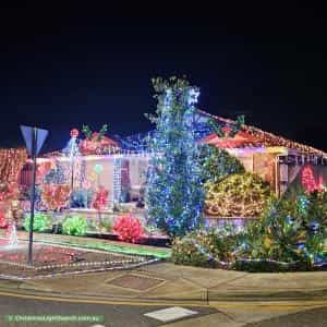 Christmas Light display at 29 Selway Place, Evanston Park