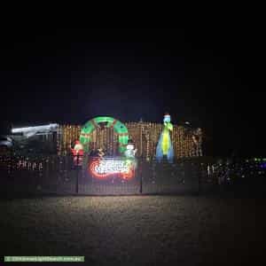 Christmas Light display at 8 Tulloch Street, Ooralea