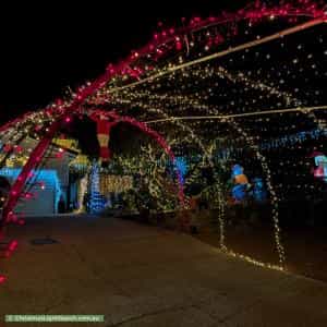 Christmas Light display at 25 Ardlethan Street, Fisher