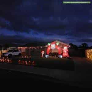 Christmas Light display at 15 Melaluka Court, Brighton
