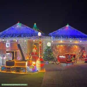 Christmas Light display at 23 Neville Avenue, Russell Vale
