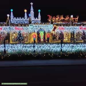 Christmas Light display at 9 Rothschild Street, Woodcroft