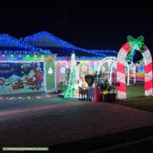 Christmas Light display at 8 Clembury Place, Calamvale