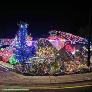 Christmas Light display at  Selway Place, Evanston Park