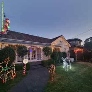 Christmas Light display at 34 Summit Avenue, Oak Park