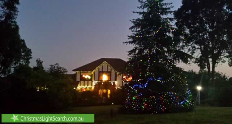 Christmas Light display at 19 Vista Court, Somerville
