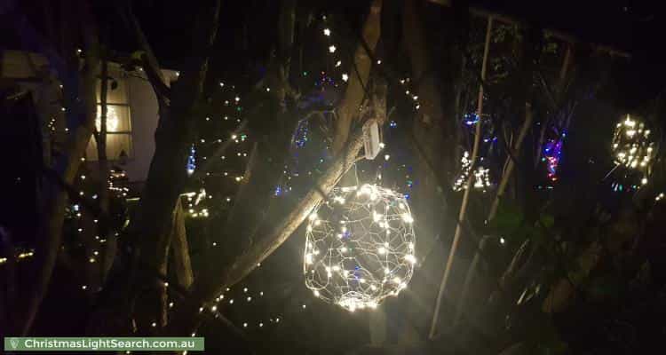 Christmas Light display at 1 Dumaurier Street, Chermside