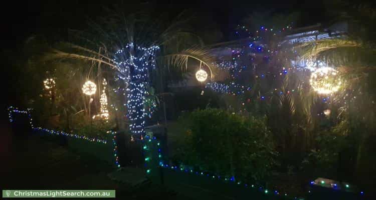 Christmas Light display at 1 Dumaurier Street, Chermside