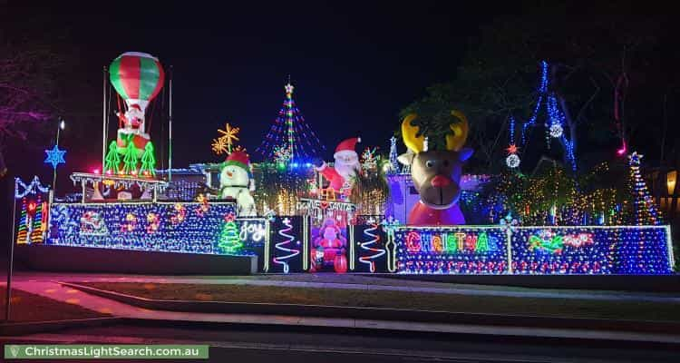 Christmas Light display at 27 Minimine Street, Stafford