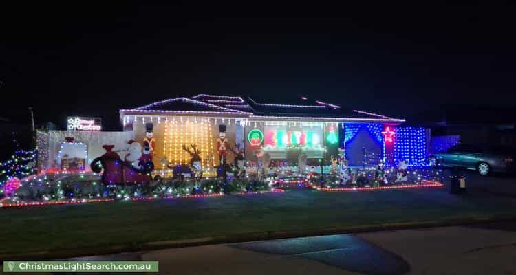 Christmas Light display at Anvil Court, Andrews Farm