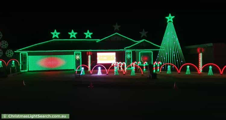 Christmas Light display at Baroda Avenue, Netley