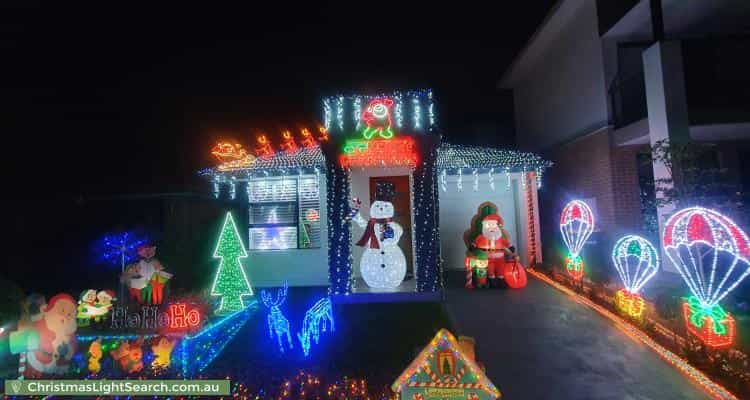 Christmas Light display at 36 Kiewa Grove, Box Hill