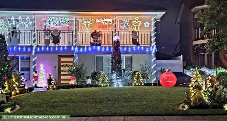 Christmas Light display at 17 Nerli Street, Abbotsbury