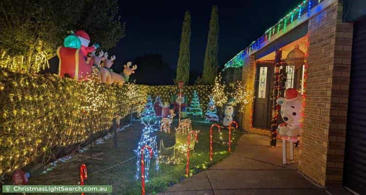Christmas Light display at 17 Nyarrin Place, Cranbourne West