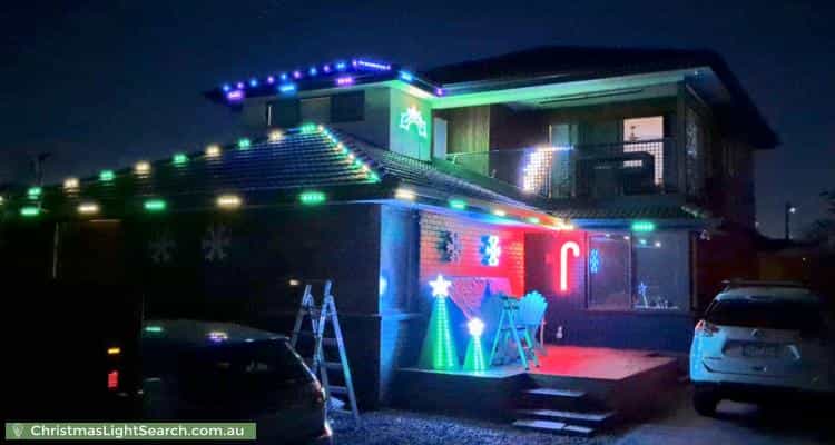 Christmas Light display at 33 Baxter Avenue, Chelsea