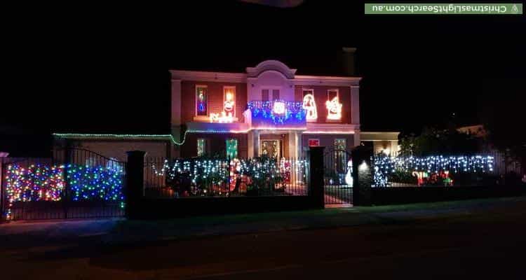 Christmas Light display at 11 Woodhouse Road, Doncaster East