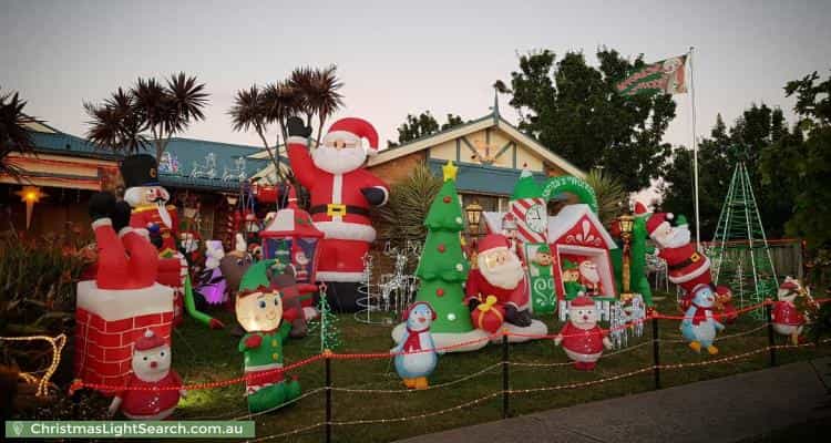 Christmas Light display at 29 Scenic Drive, Beaconsfield