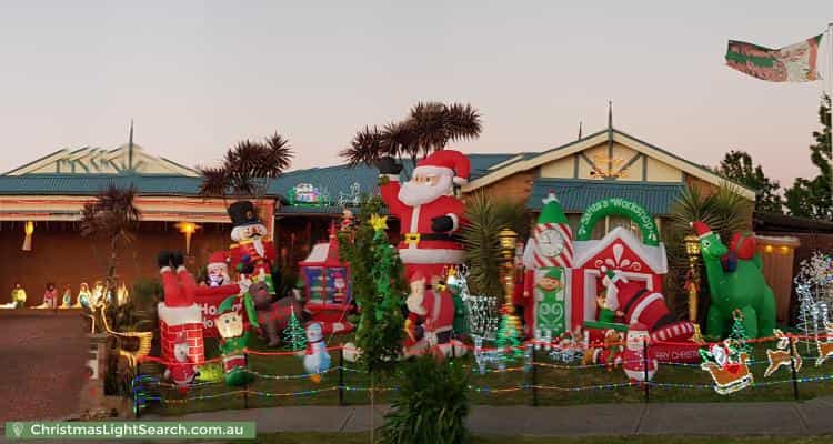 Christmas Light display at 29 Scenic Drive, Beaconsfield