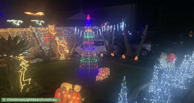 Christmas Light display at 4 Kingston Circuit, Seaford Rise