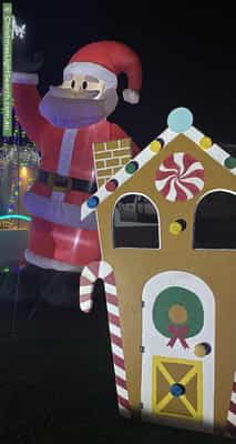 Christmas Light display at 69 Coogee Road, Munster