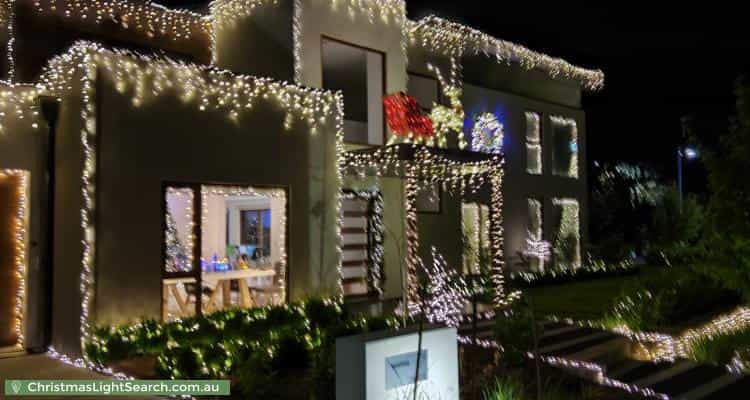 Christmas Light display at 7 Cooee Rise, Lawson