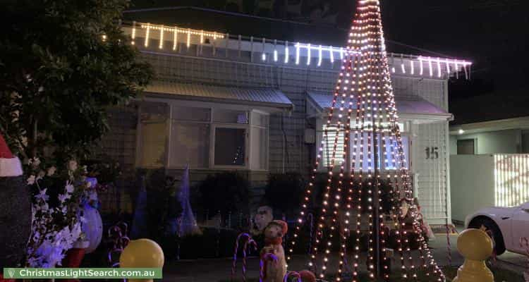 Christmas Light display at 15 Station Road, Williamstown