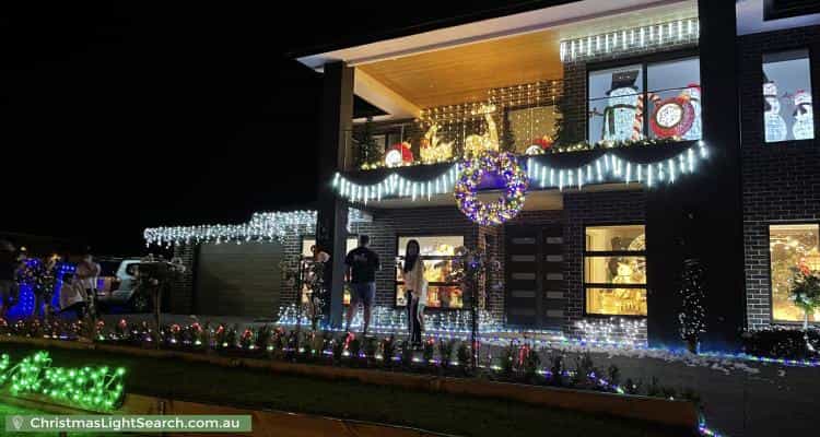Christmas Light display at 354 Coburns Road, Kurunjang