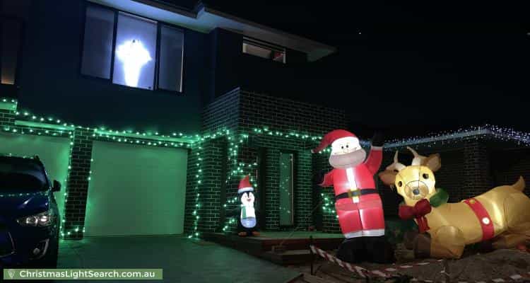 Christmas Light display at 10 Exmoor Street, Box Hill