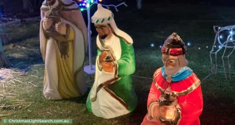 Christmas Light display at 13 Griffiths Court, Dandenong North