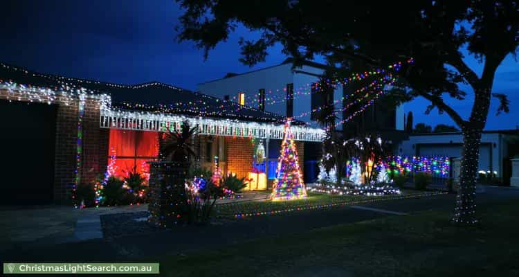 Christmas Light display at 41 Kippenross Drive, Narre Warren South