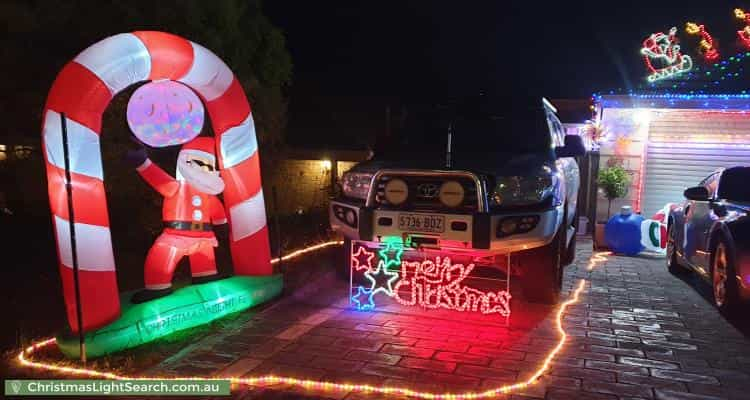 Christmas Light display at 6 Bechervaise Court, Greenwith