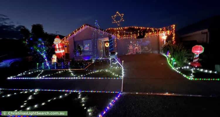 Christmas Light display at 25 Trailblazer Drive, Undullah