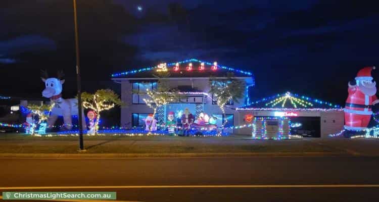 Christmas Light display at 15 Wunburra Circle, Pacific Pines