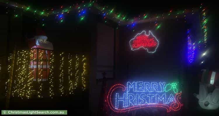 Christmas Light display at 38 Trinity Drive, Cambridge Gardens