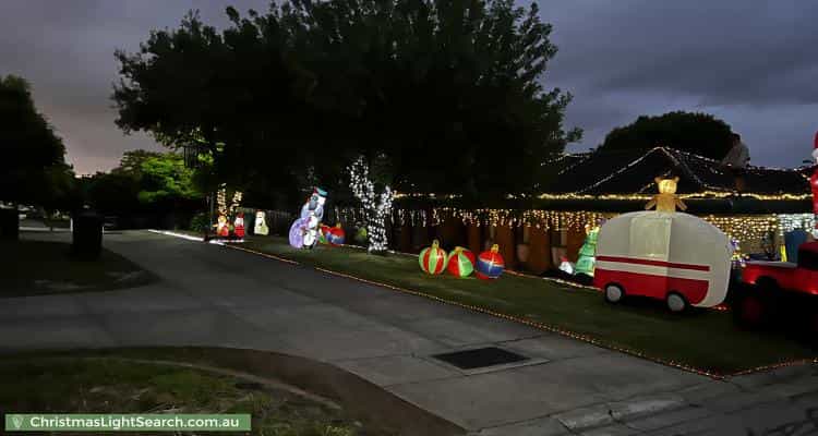 Christmas Light display at 19 Greythorne Court, Narre Warren