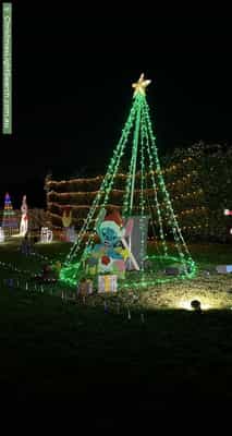 Christmas Light display at 60 Kiber Drive, Glenmore Park