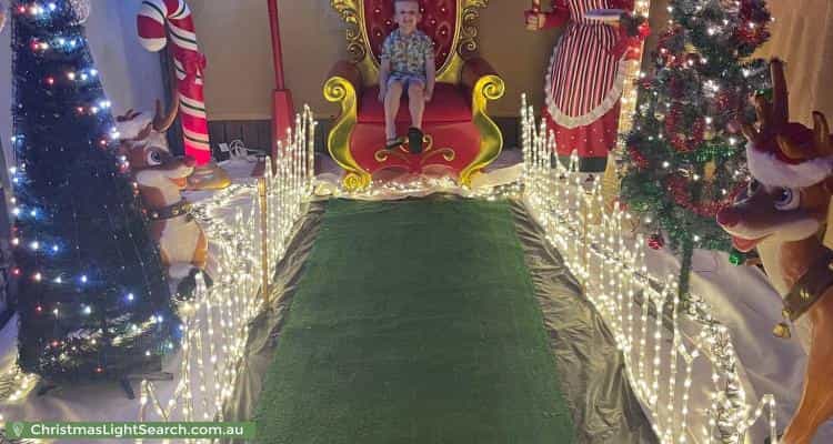 Christmas Light display at 4 Normanhurst Court, Petrie
